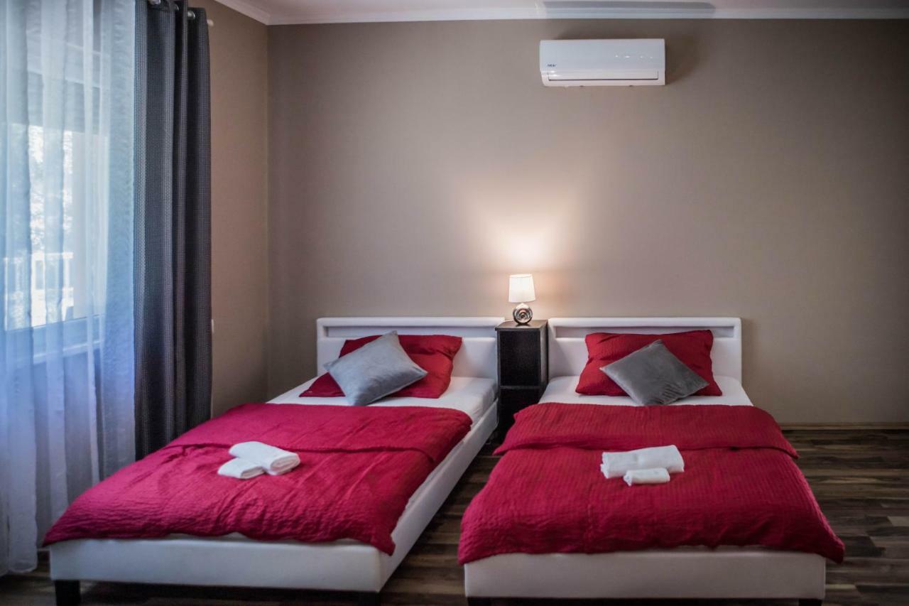 Vila Virag Vendeghaz Makó Exteriér fotografie