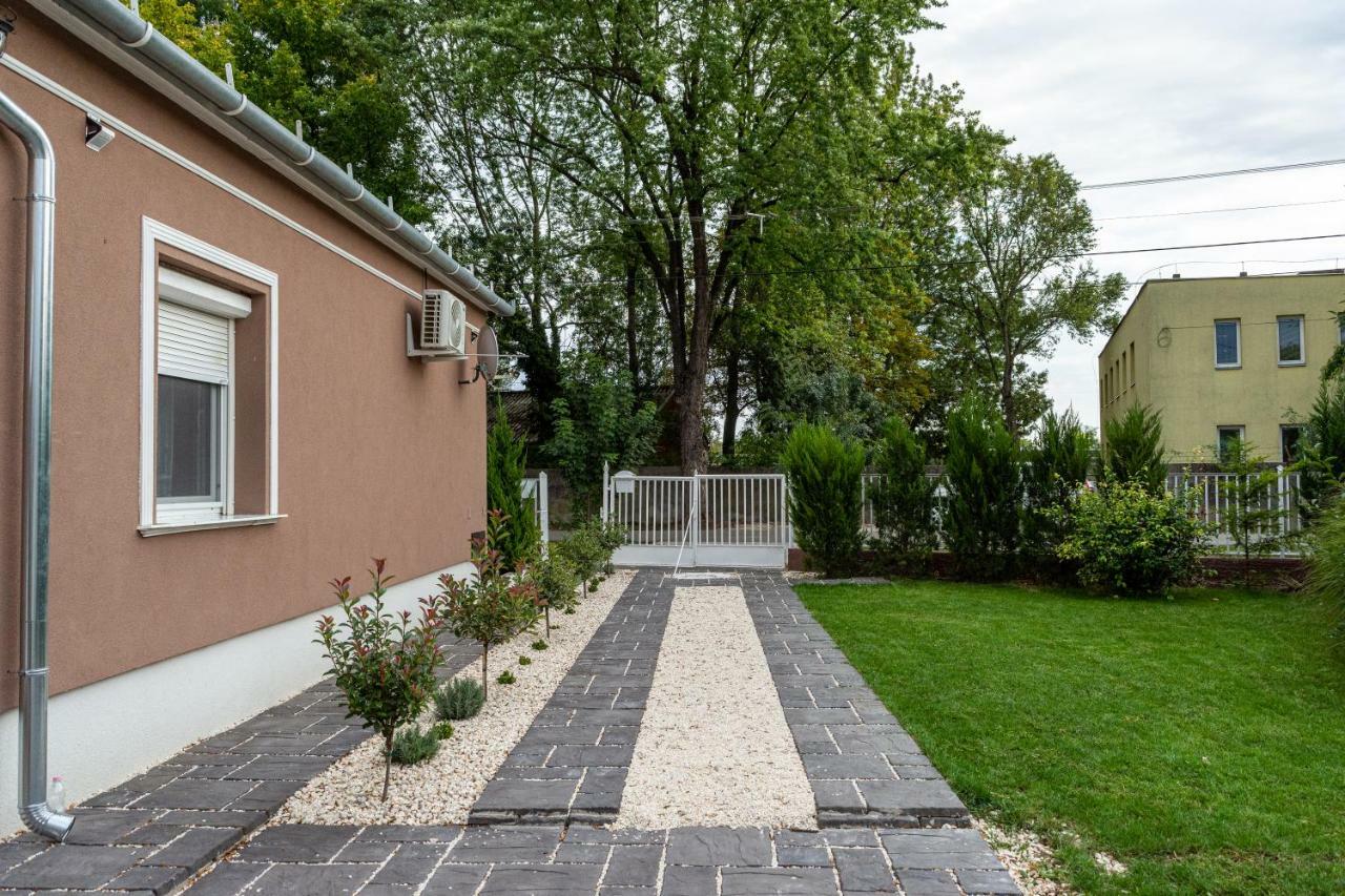 Vila Virag Vendeghaz Makó Exteriér fotografie