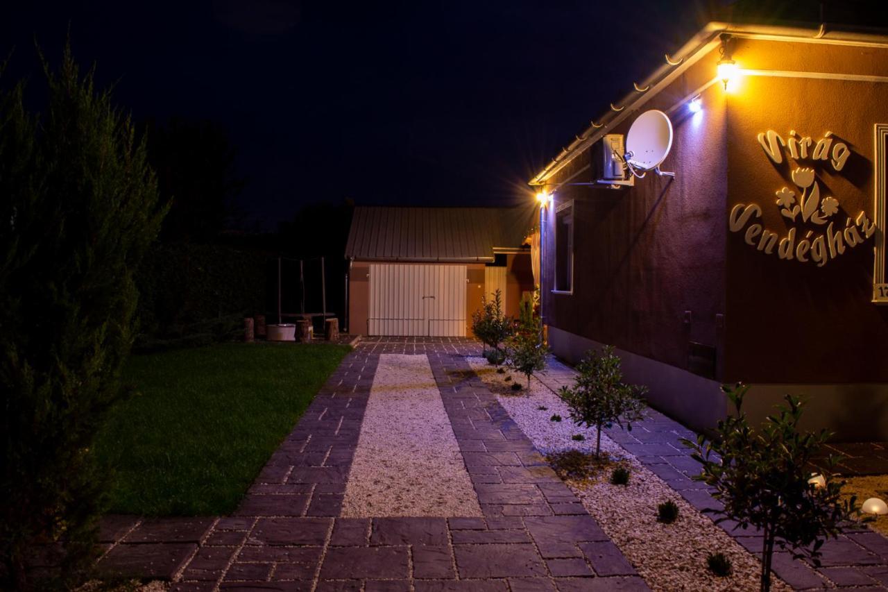 Vila Virag Vendeghaz Makó Exteriér fotografie